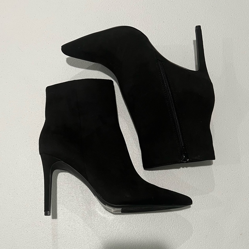 FOREVER 21 Black pointed toe heel ankle boots Sz 8 NWT